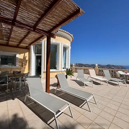 Villa Seaview Whole *